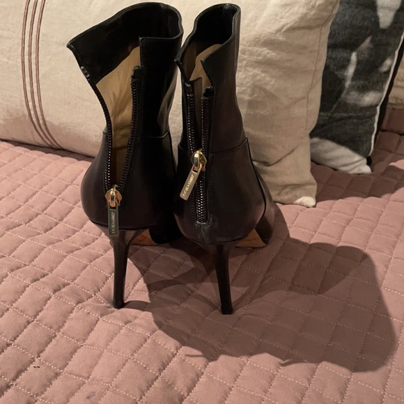 Jimmy Choo 4 1/2 inch heel black leather boot - Picture 2 of 6